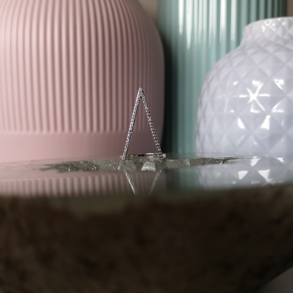 MELANIE AULD | Deep V Pave Ring Silver